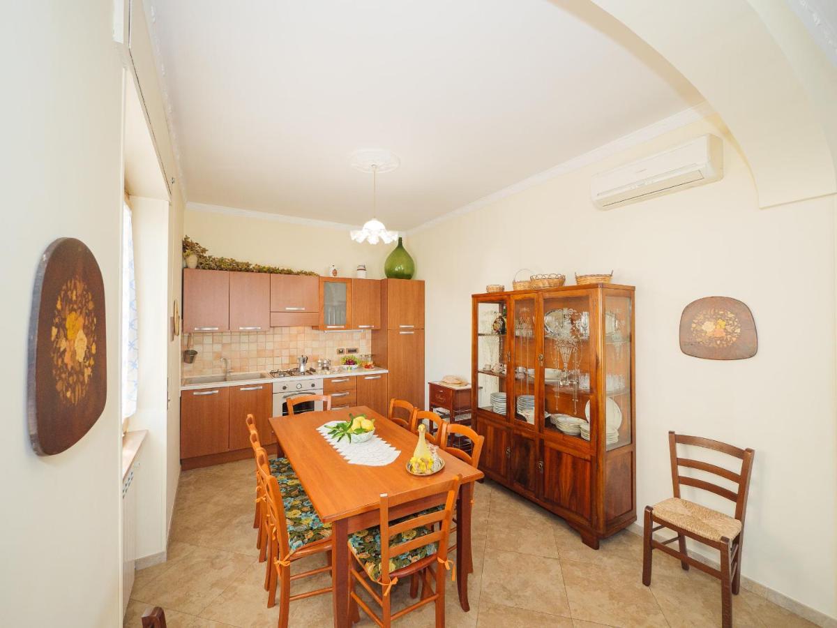 Aranci Apt 67 - Sorrento Centre And Vesuvius View エクステリア 写真